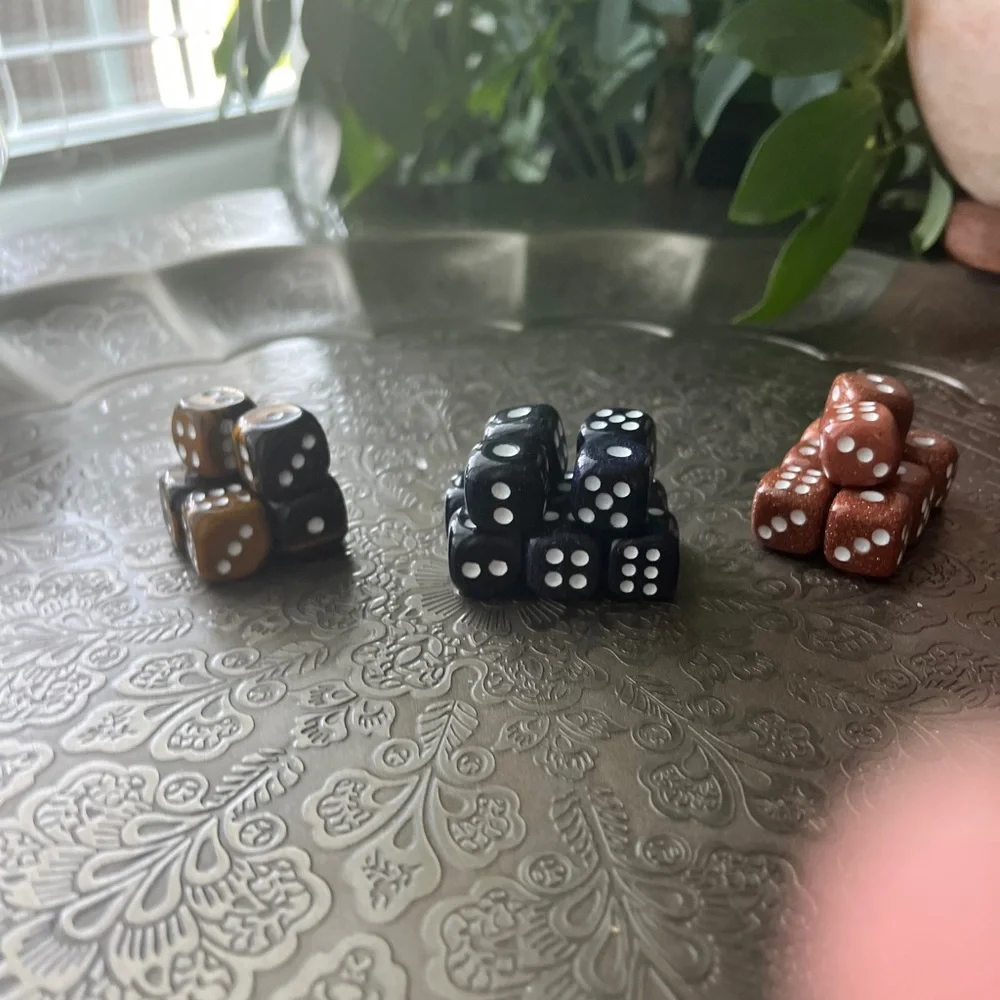 Stone dice - Picture 5 of 5